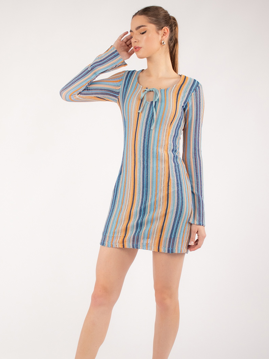 

Stylecast X Hersheinbox Tie-Up Neck Slit Sleeve Sheath Mini Dress, Blue