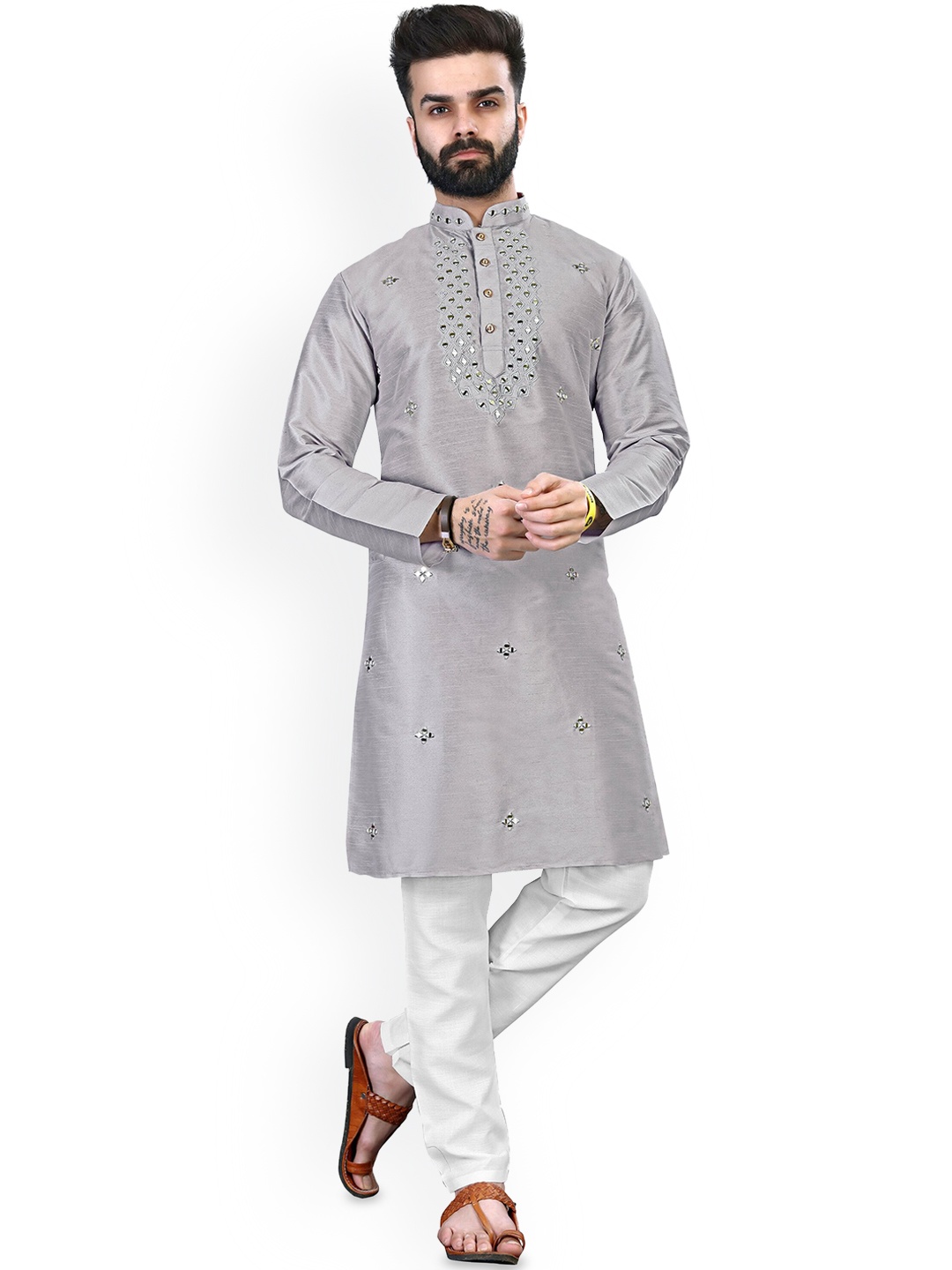 

CHARLOTTE GRACIOUS Embroidered Mandarin Collar Mirror Work Cotton Silk Straight Kurta, Grey
