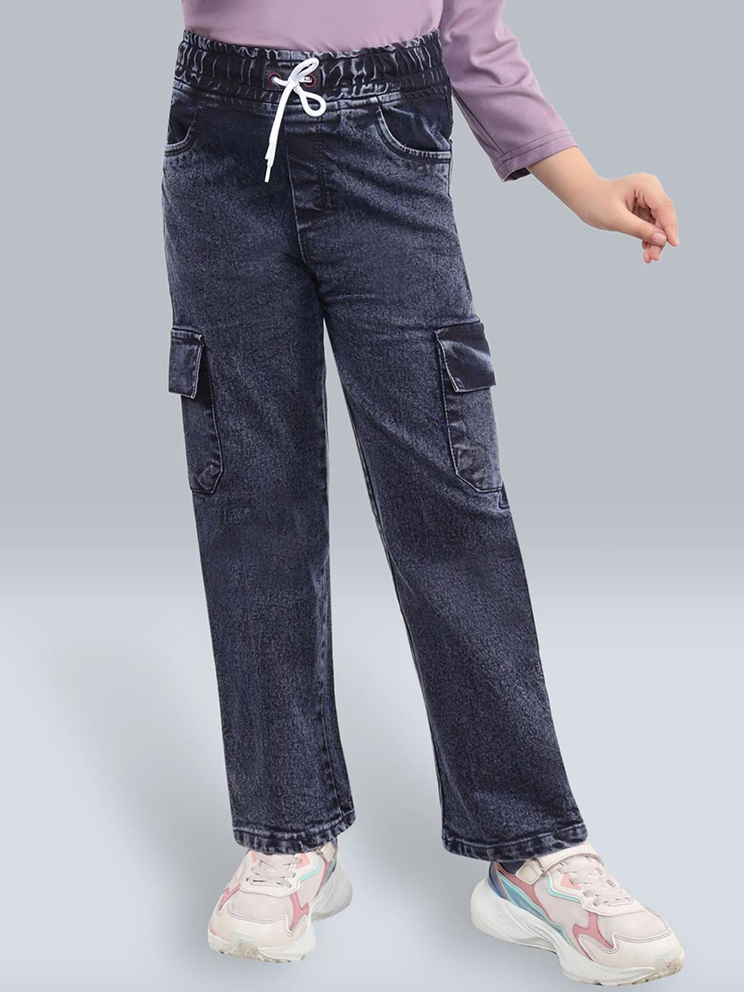 

BAESD Girls Straight Fit Clean Look Heavy Fade Jeans, Navy blue