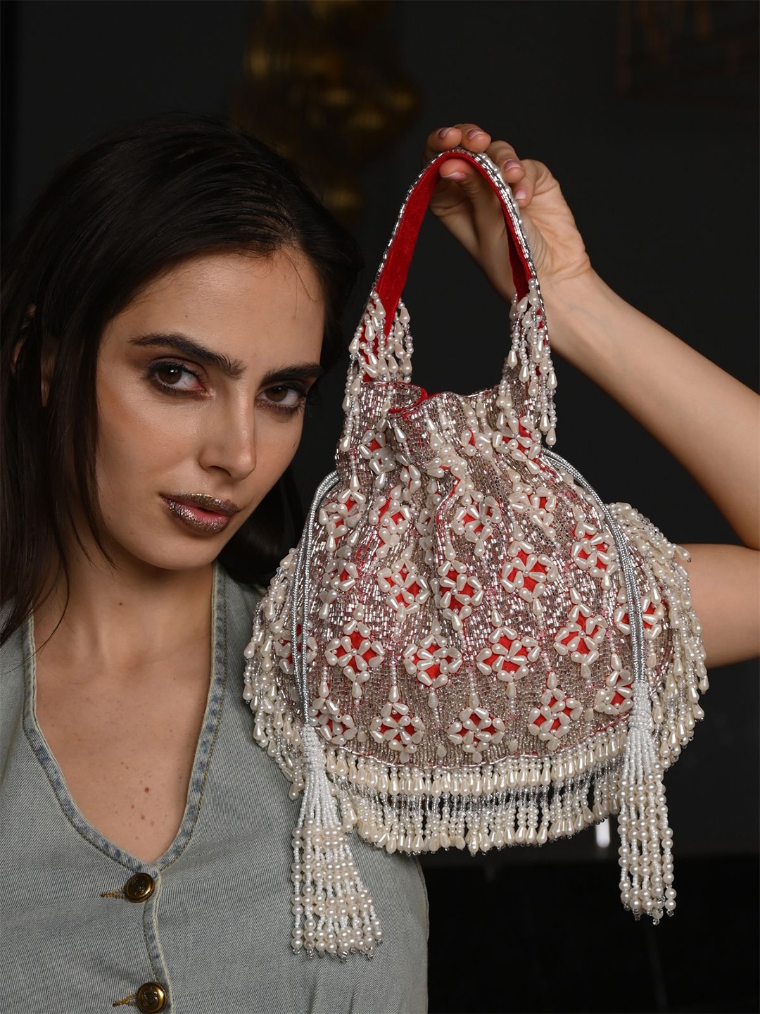 

ODETTE Embellished Tasselled Potli Bag, Red