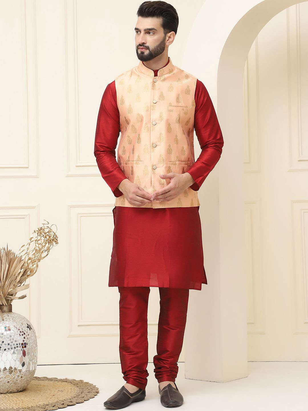 

SOJANYA Mandarin Collar Zari Silk Cotton Straight Kurta with Pyjamas & Nehru jacket, Maroon