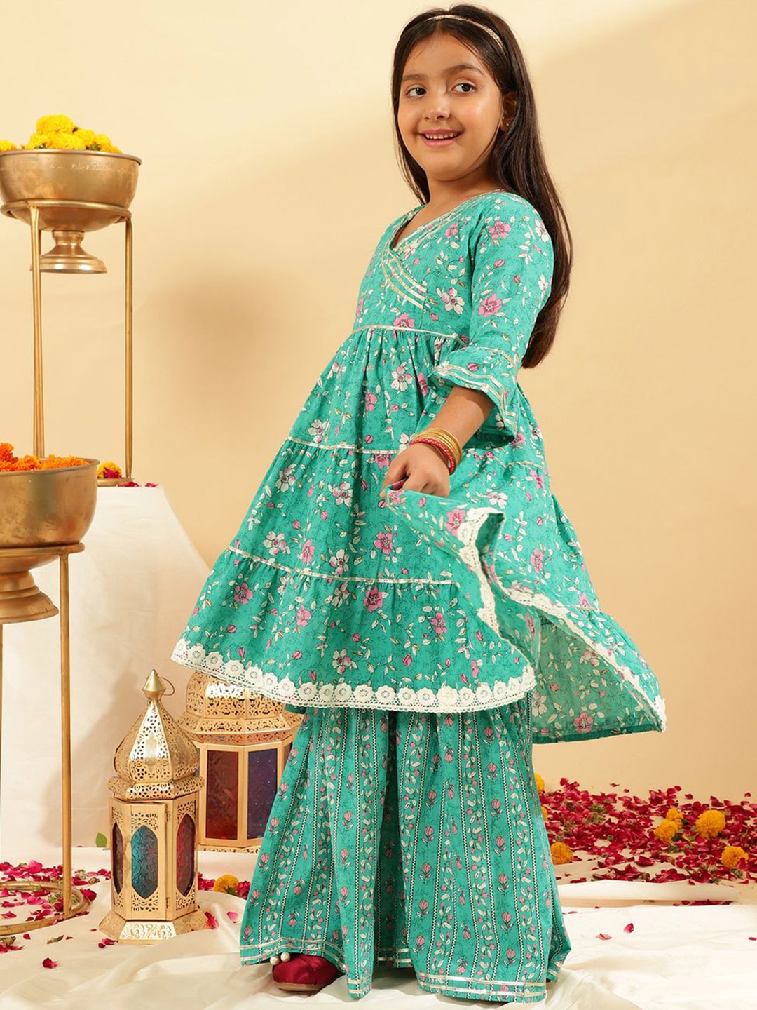 

BANDIA Girls Floral Printed Tiered Gotta Patti Pure Cotton Anarkali Kurta with Sharara, Sea green