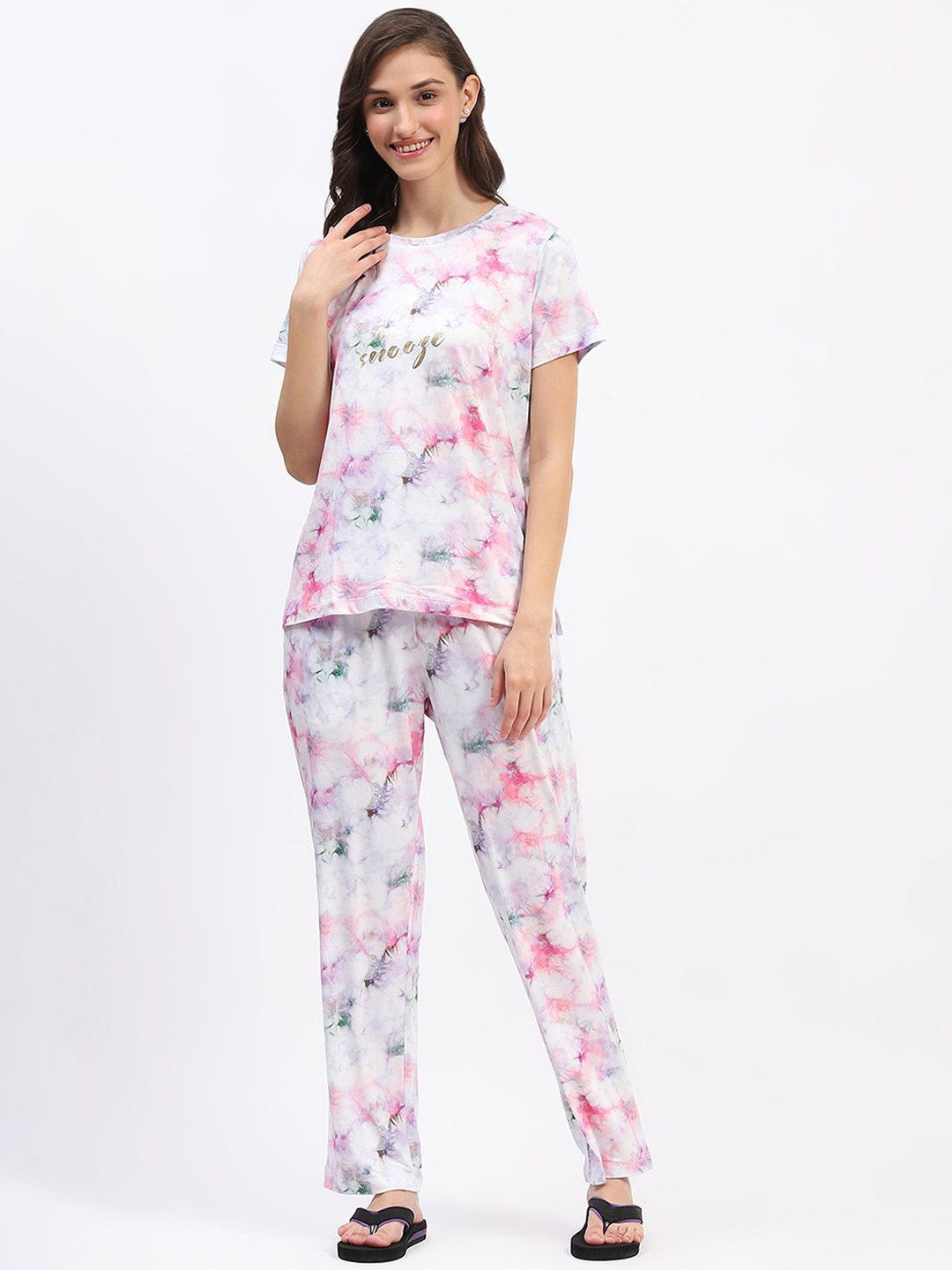 

MADAME M SECRET Women Printed Night suit, White