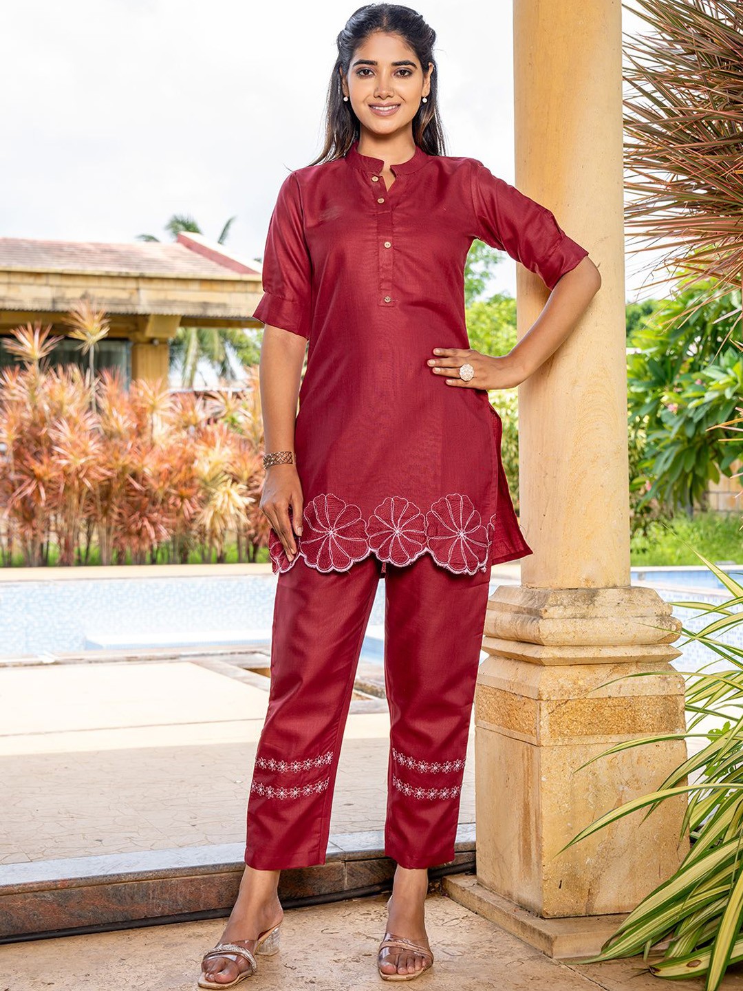 

MISS VERVE Embroidered Tunic & Trousers, Maroon