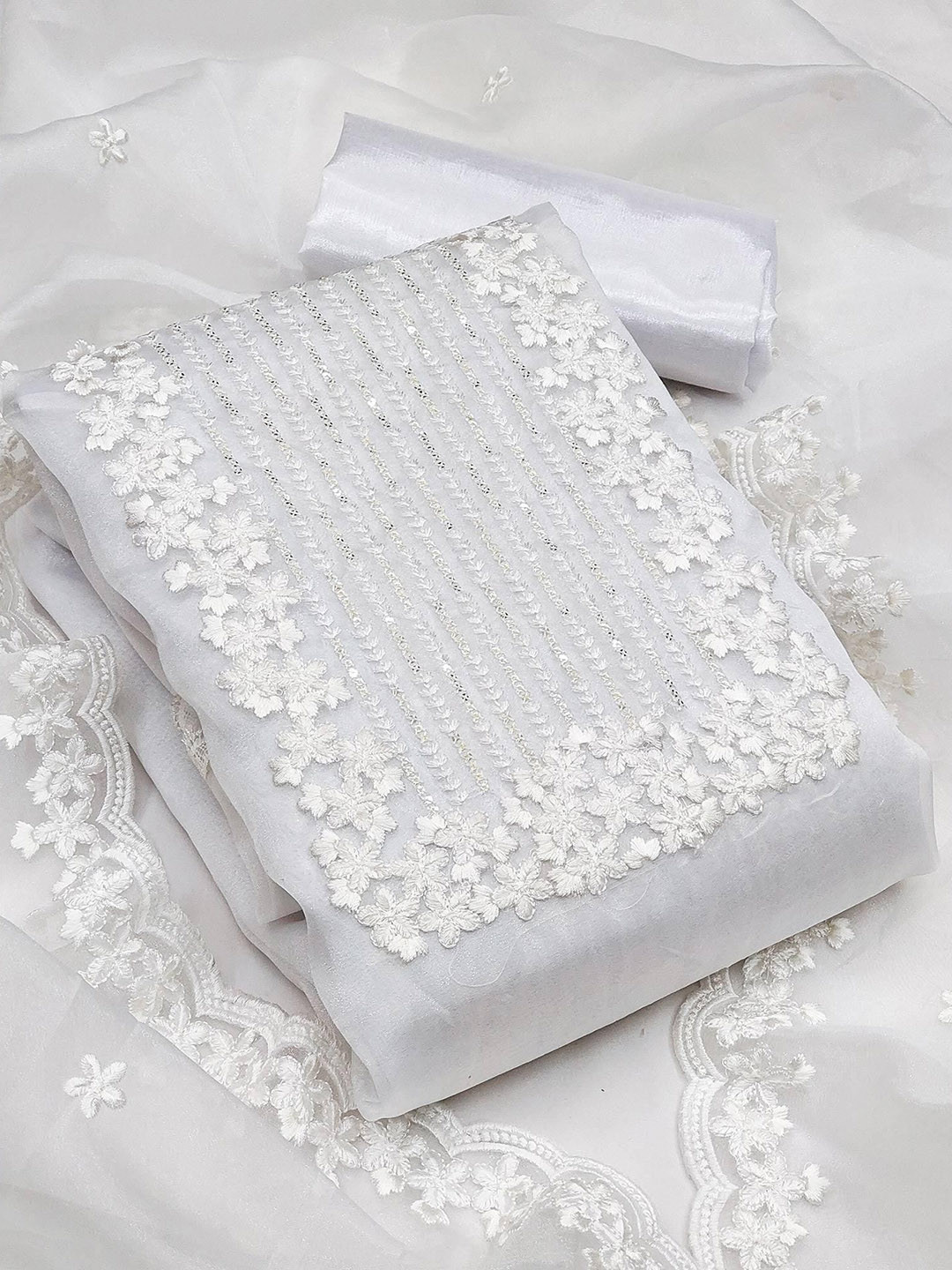 

Peachmode Floral Embroidered Sequinned Unstitched Dress Material, White