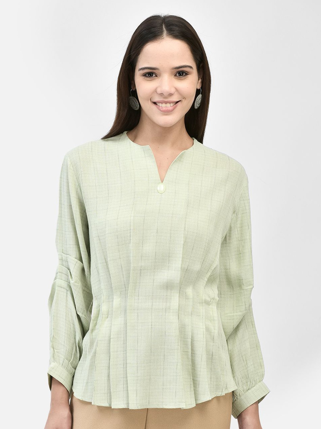 

FUTURO Women Self Design V-Neck Top, Green