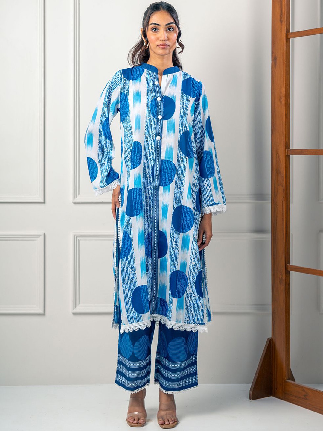 

India Circus by Krsnaa Mehta Ivory Cobalt Printed Long Sleeve Tunic & Trouser, Blue