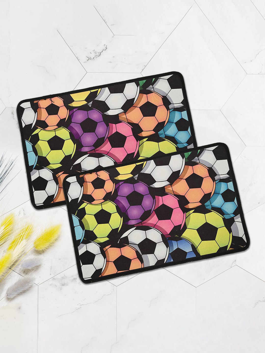 

Kuber Industries White & Pink 2 Pieces Geometric Printed Anti Slip Doormats