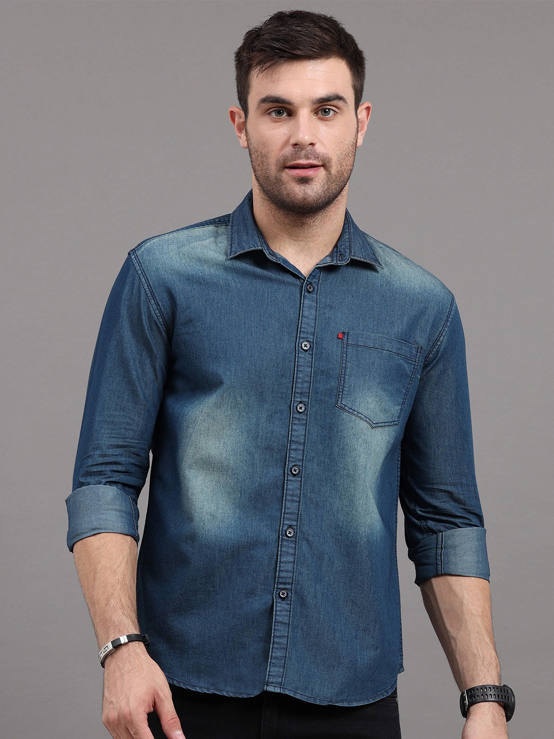 

REGROWTH Men Standard Cutaway Collar Faded Polycotton Casual Shirt, Blue