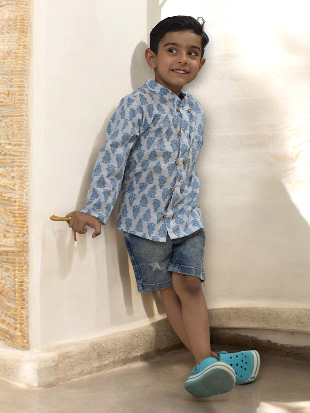 

MYZUIE Boys Band Collar Conversational Printed Cotton Casual Shirt, White