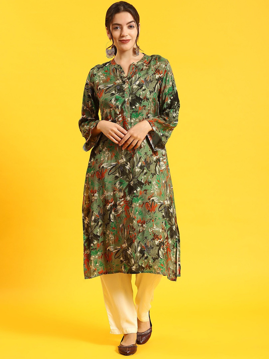 

Shree Floral Printed Mandarin Collar Straight Kurta, Green