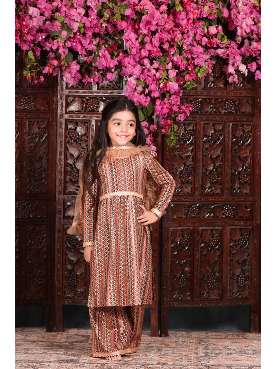 

THE PONY & PEONY CO. Girls Printed Regular Gotta Patti Pure Cotton Kurta with Palazzos & With Dupatta, Brown