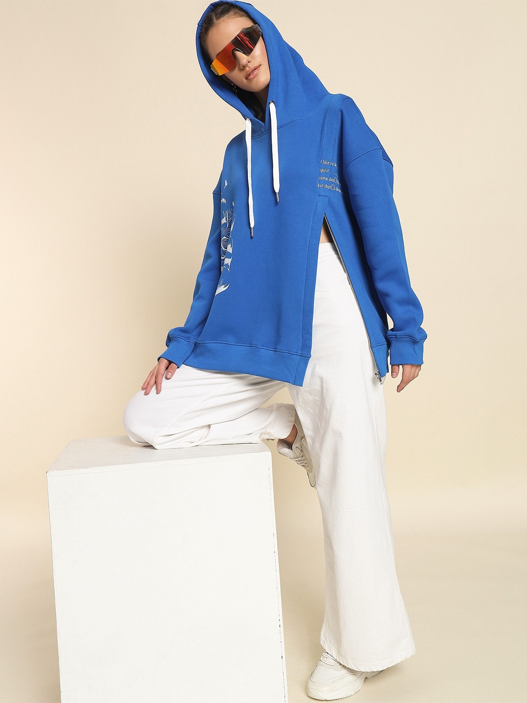 

PockMAN Women Graphic Printed Hooded Sweatshirt, Blue