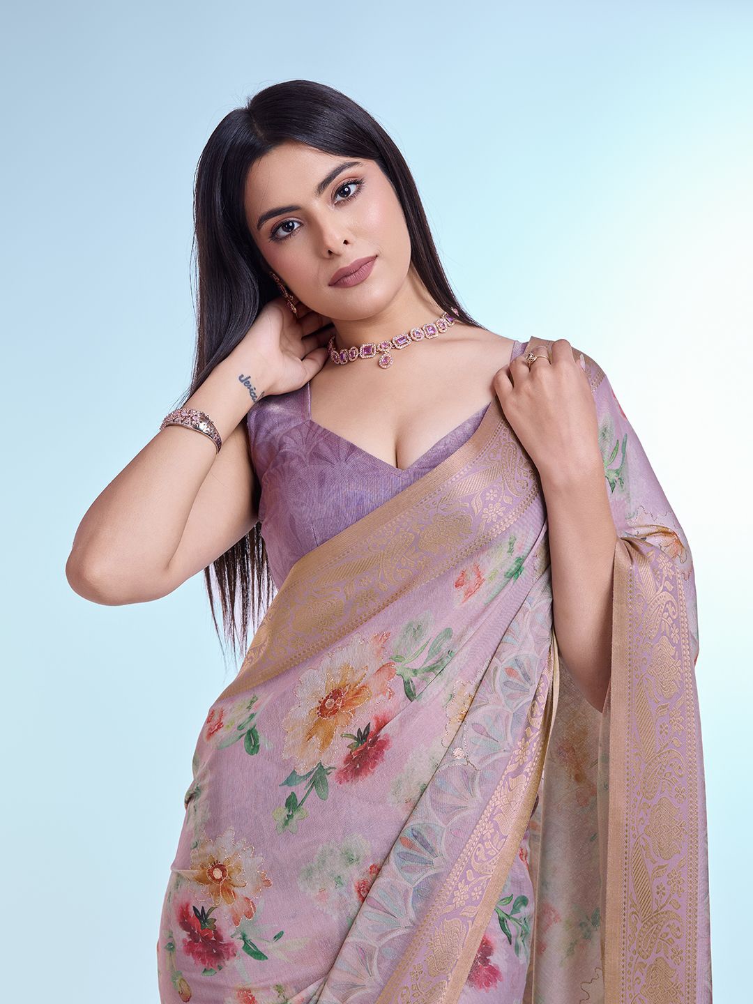 

Mitera Floral Zari Designer Saree, Pink