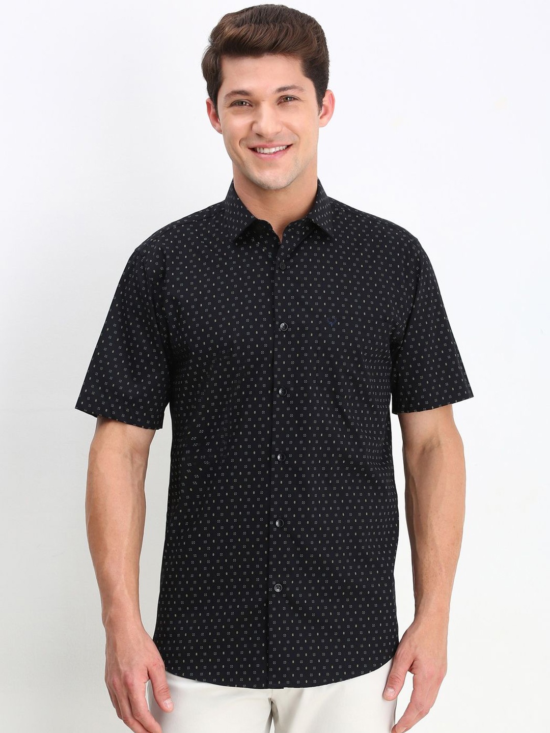 

Allen Solly Men Spread Collar Micro Ditsy Printed Cotton Slim Fit Casual Shirt, Black