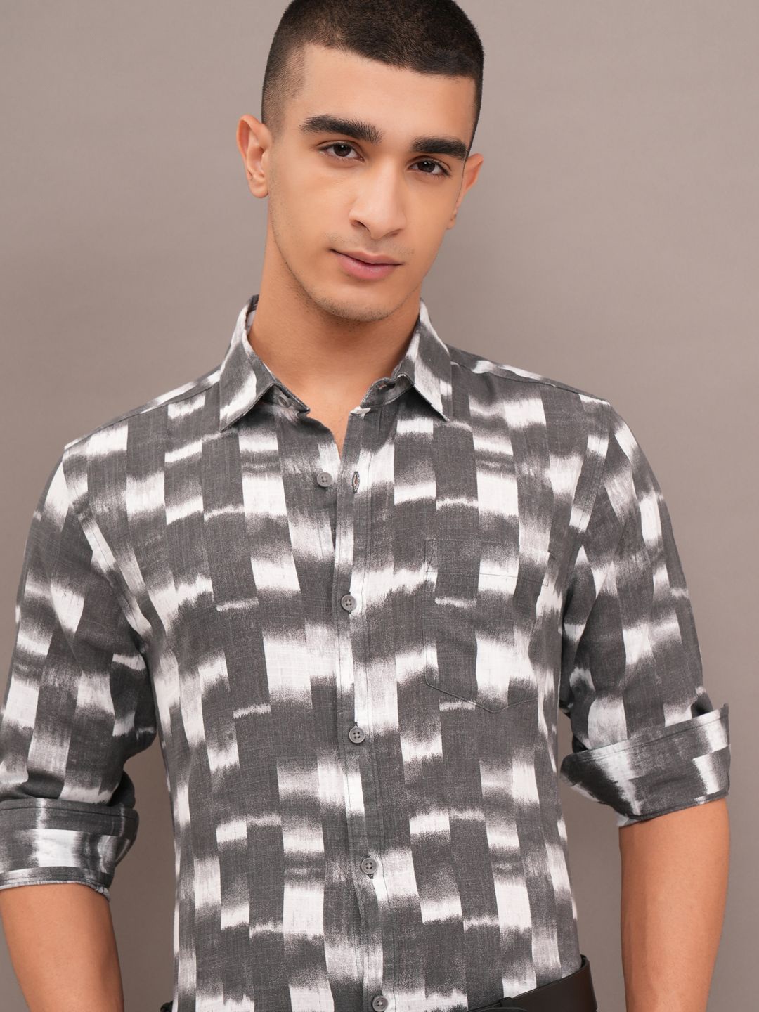 

HIGHLANDER Men Printed Relaxed Fit Shirt, Grey