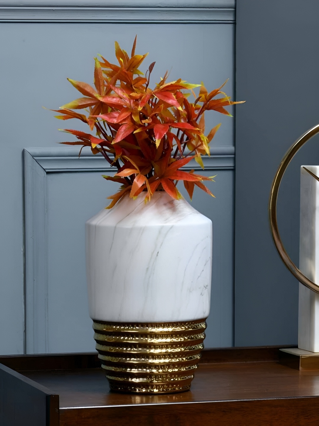 

Athome by Nilkamal White Textured Cylindrical Shape Vases