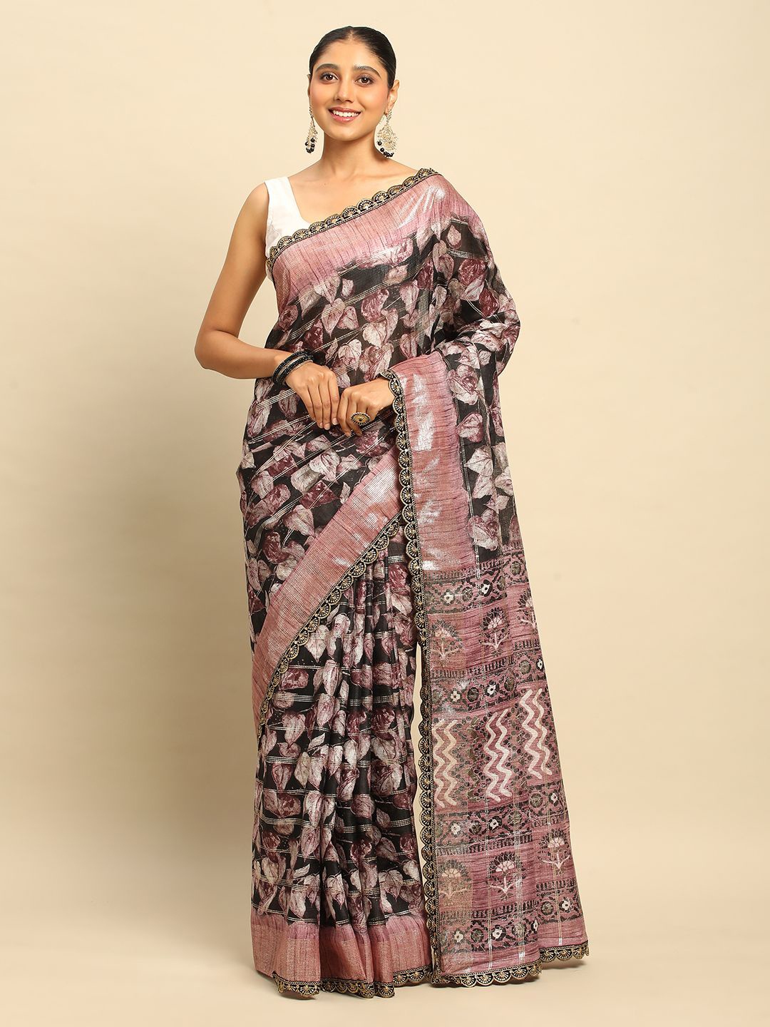 

DrapeMall Floral Printed Embroidered Border Saree, Pink
