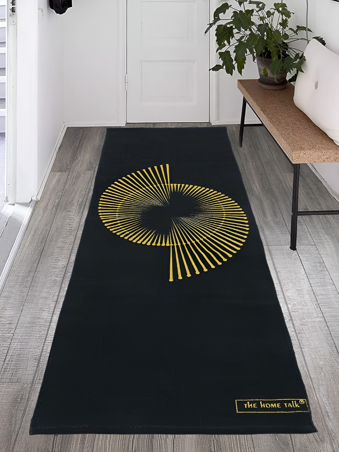 

THE HOME TALK Yellow & Black Geometric Printed Cotton Yoga Mat