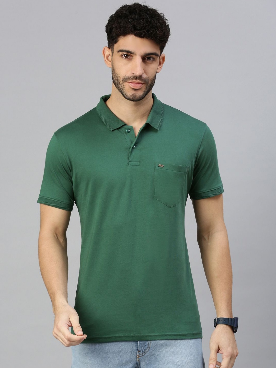 

ZEDD Men Solid Polo Collar Cotton T-shirt, Green