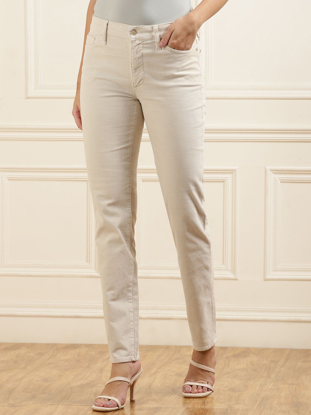 

7 For All Mankind Women Mid-Rise Slim Fit Corduroy Jeans, Cream