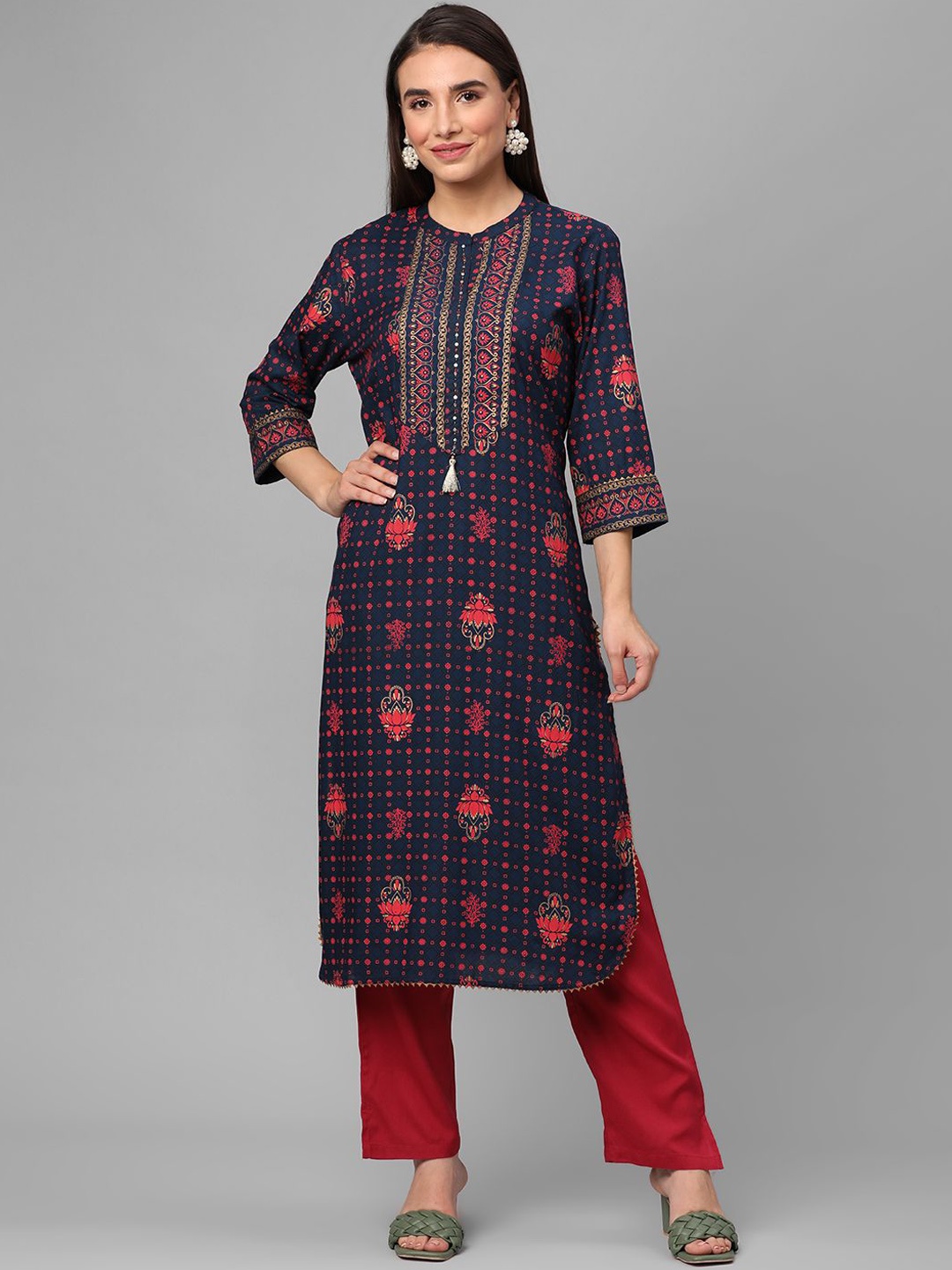 

Shree Ethnic Motifs Printed Sequinned Mandarin Collar Liva Straight Kurta, Blue
