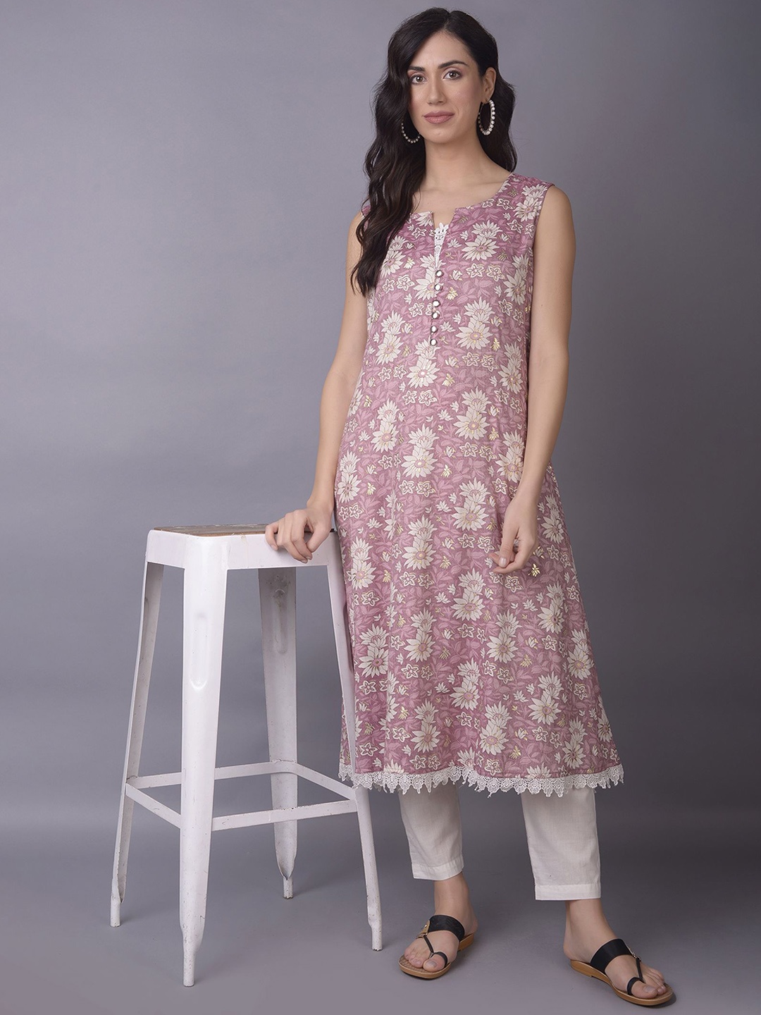 

Shree Floral Woven Design Sleeveless Liva A Line Kurta, Pink