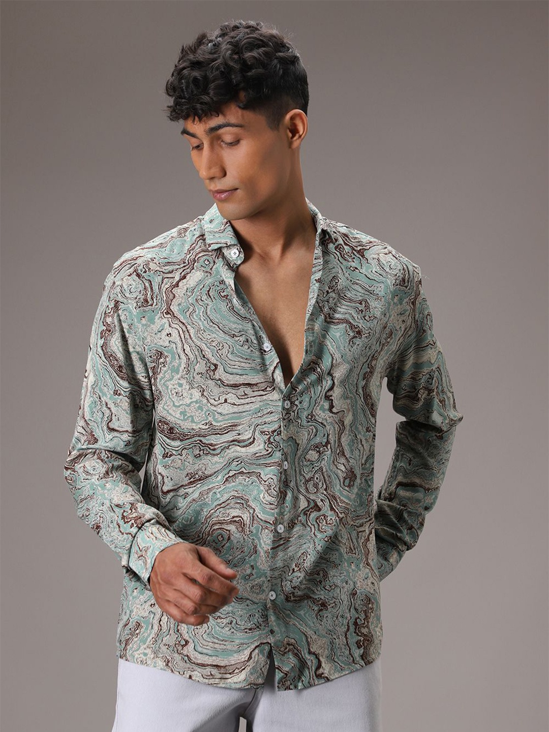 

Banana Club Men Classic Floral Opaque Printed Casual Shirt, Green