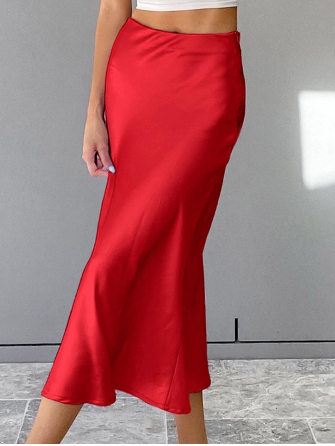 

KPOP Straight Midi Slip-On Skirt, Red