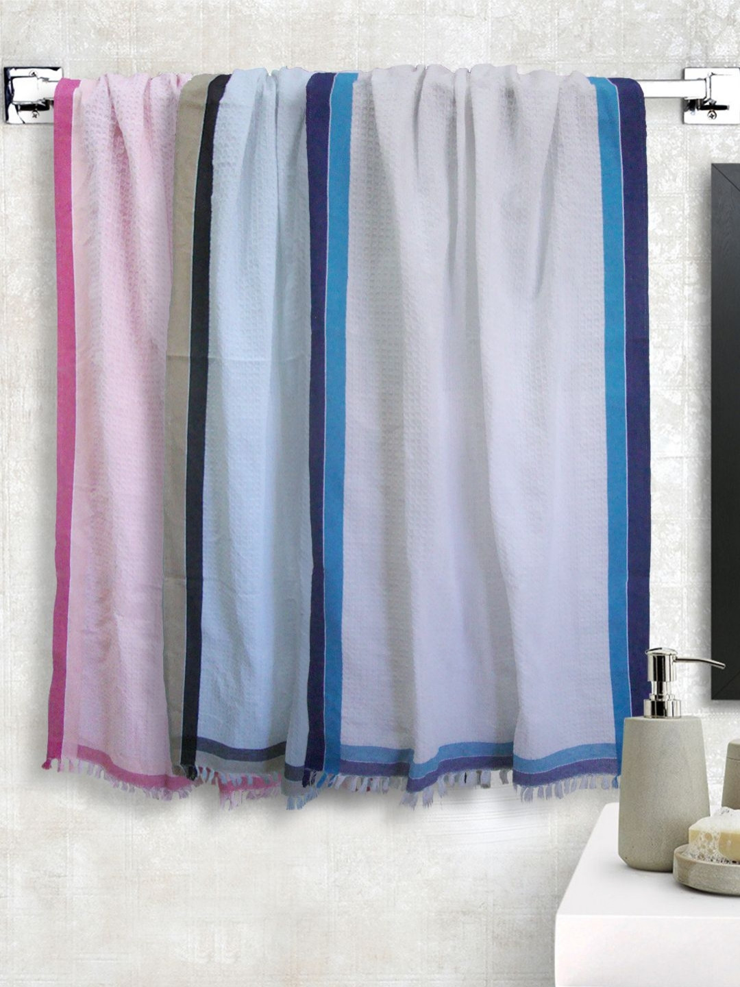 

Aura Blue & Yellow 3 Pieces High Absorbent Cotton 210 GSM Bath Towels, Pink