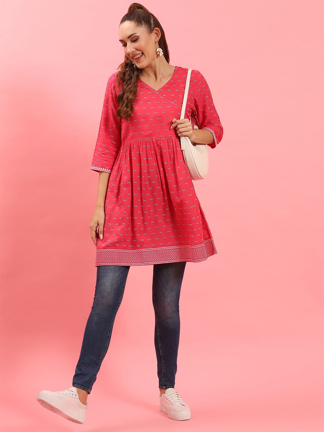 

Shree Liva Printed Tunic, Fuchsia