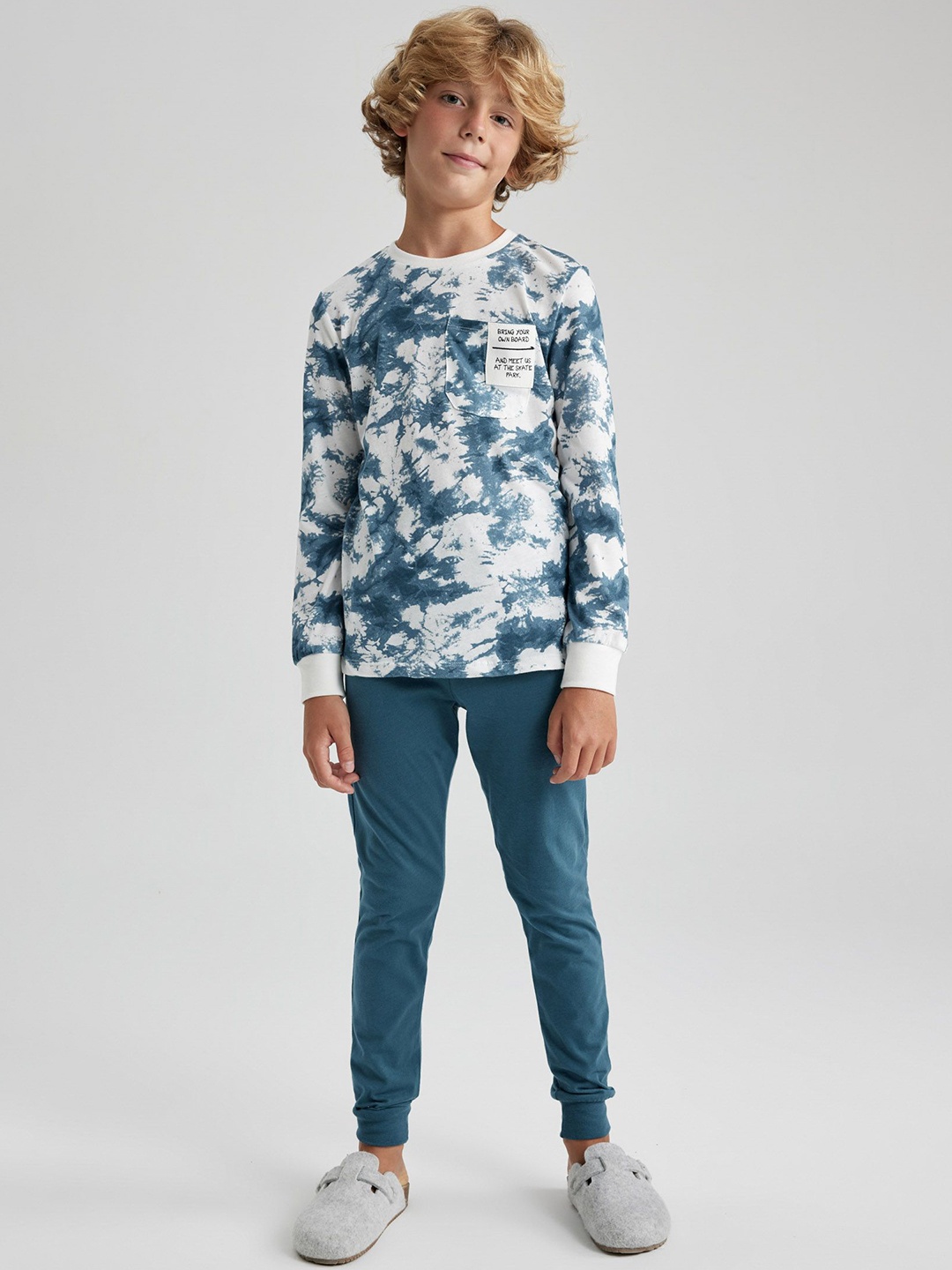

DeFacto Boys Printed Pure Cotton T-shirt with Trousers, Teal