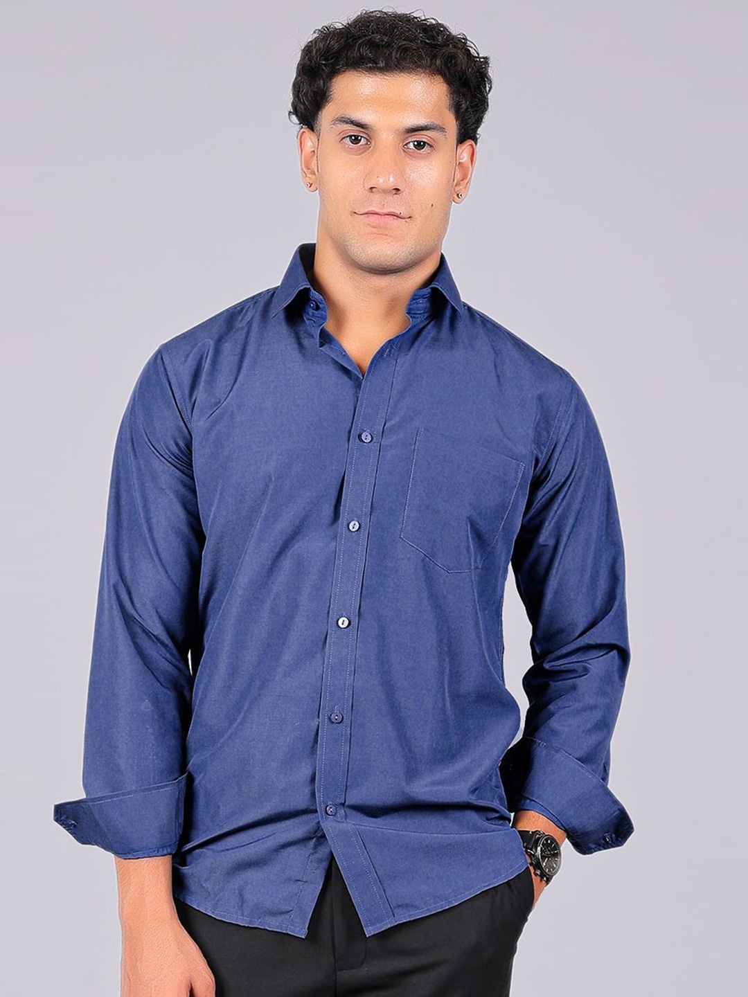 

BLUEBIRD Men Comfort Spread Collar Solid Cotton Casual Shirt, Blue