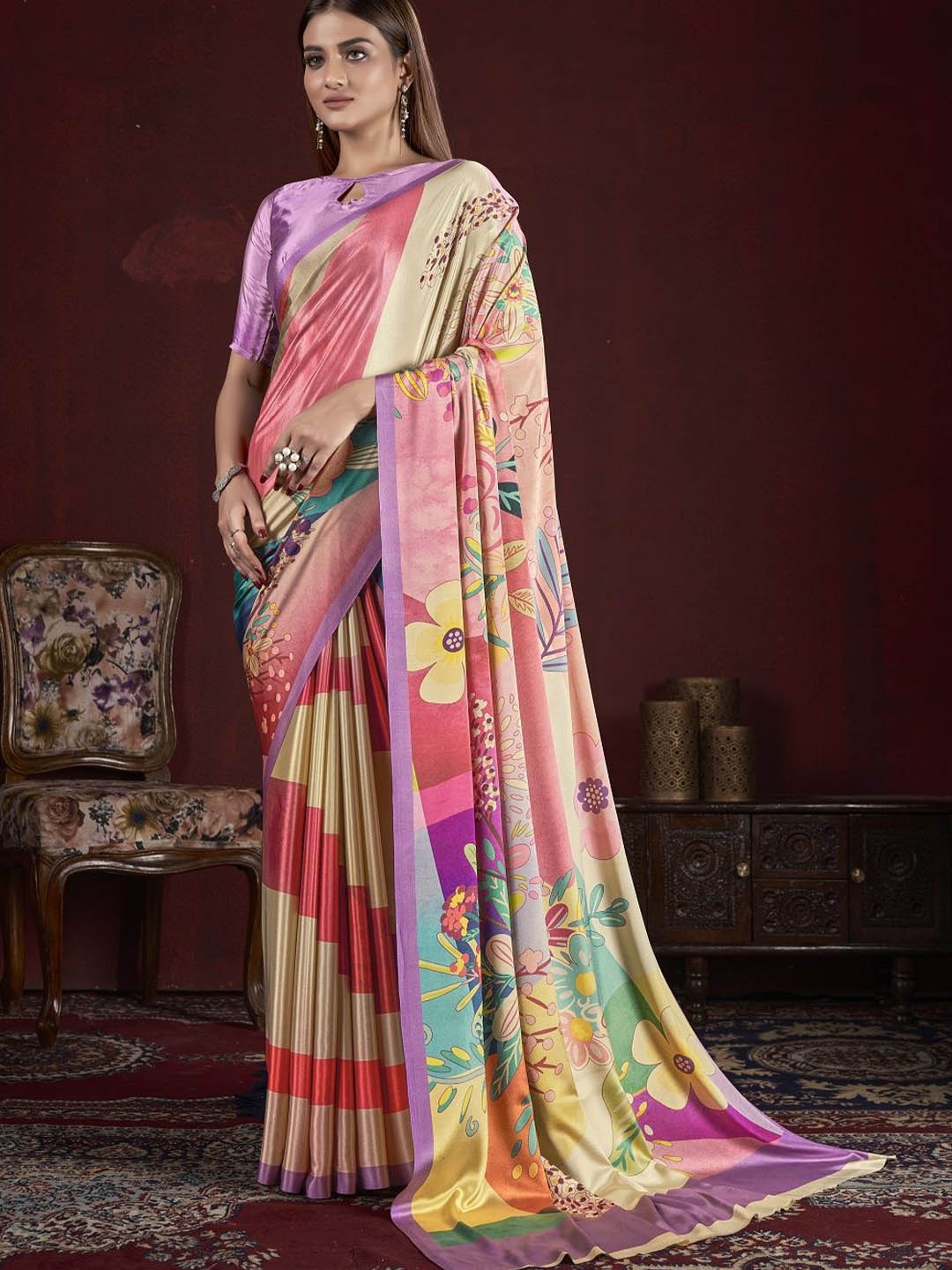 

JIVORA Floral Printed Solid Border Daily Wear Saree, Yellow