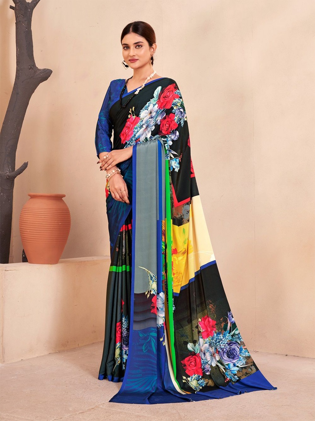 

JIVORA Floral Printed Saree, Blue