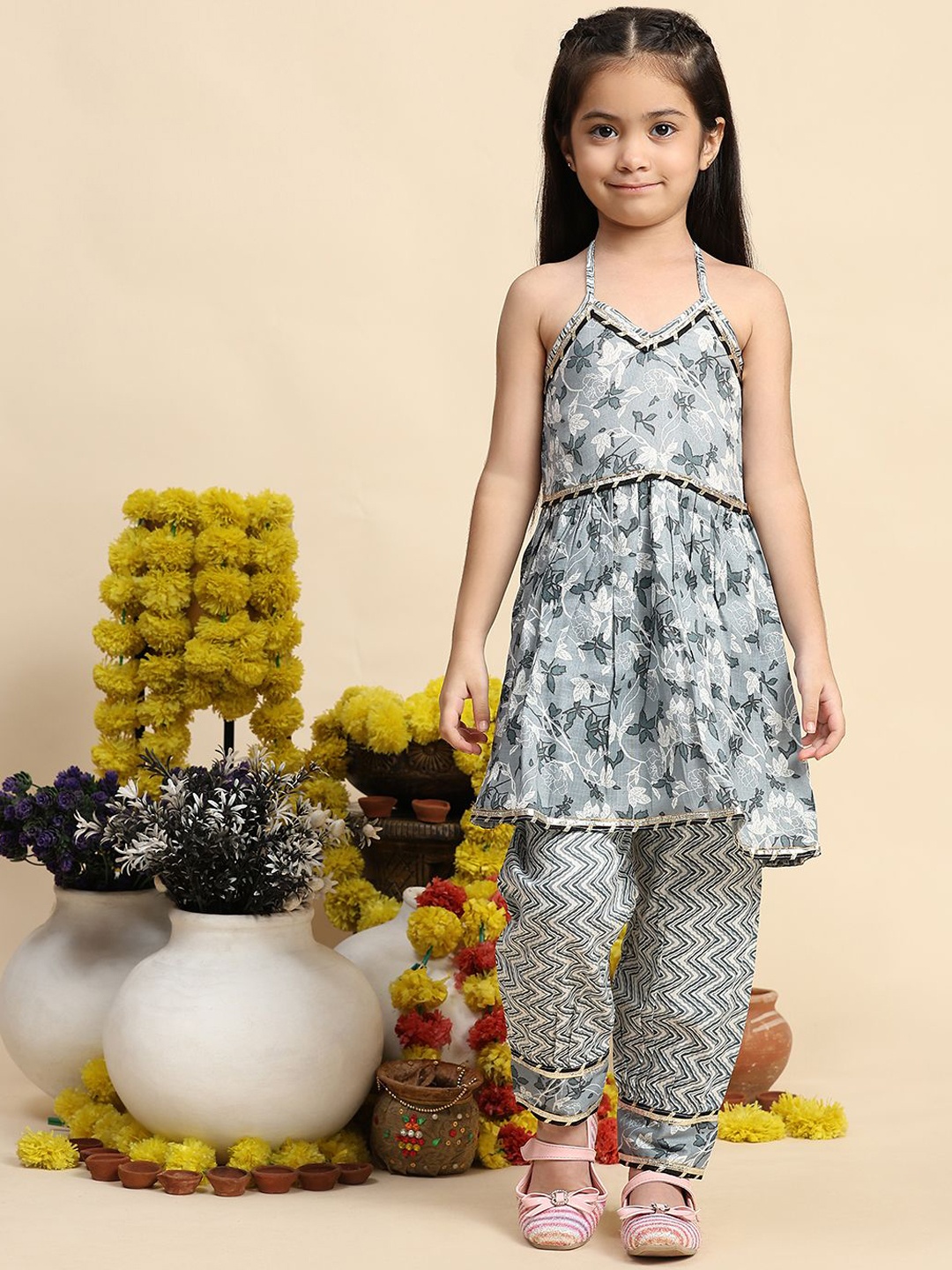 

Cutiekins Girls Floral Printed A-Line Cotton Kurta with Salwar, Grey