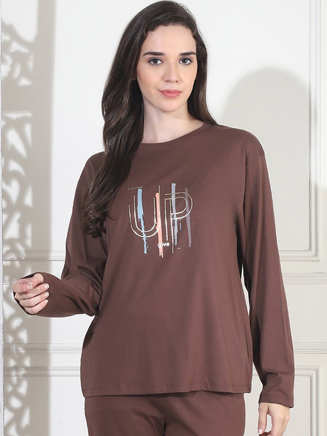 

Kanvin Printed Women Round Neck Long Sleeves Lounge Tshirts, Brown