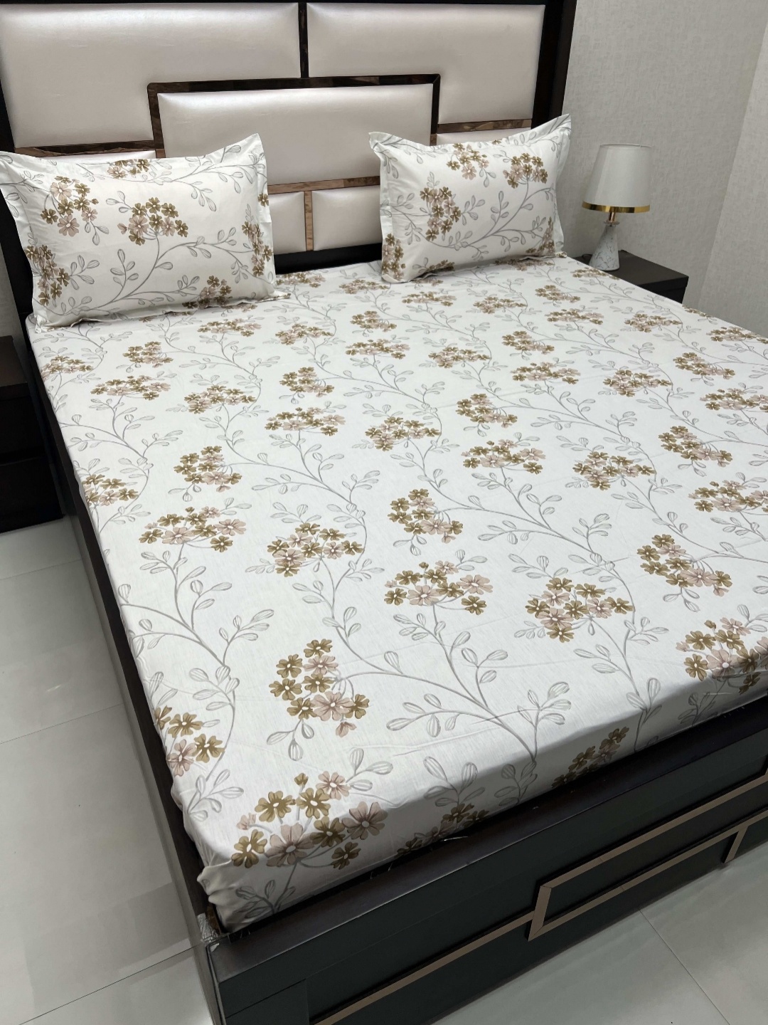 

Pure Decor White & Brown Floral 350 TC King Bedsheet with 2 Pillow Covers