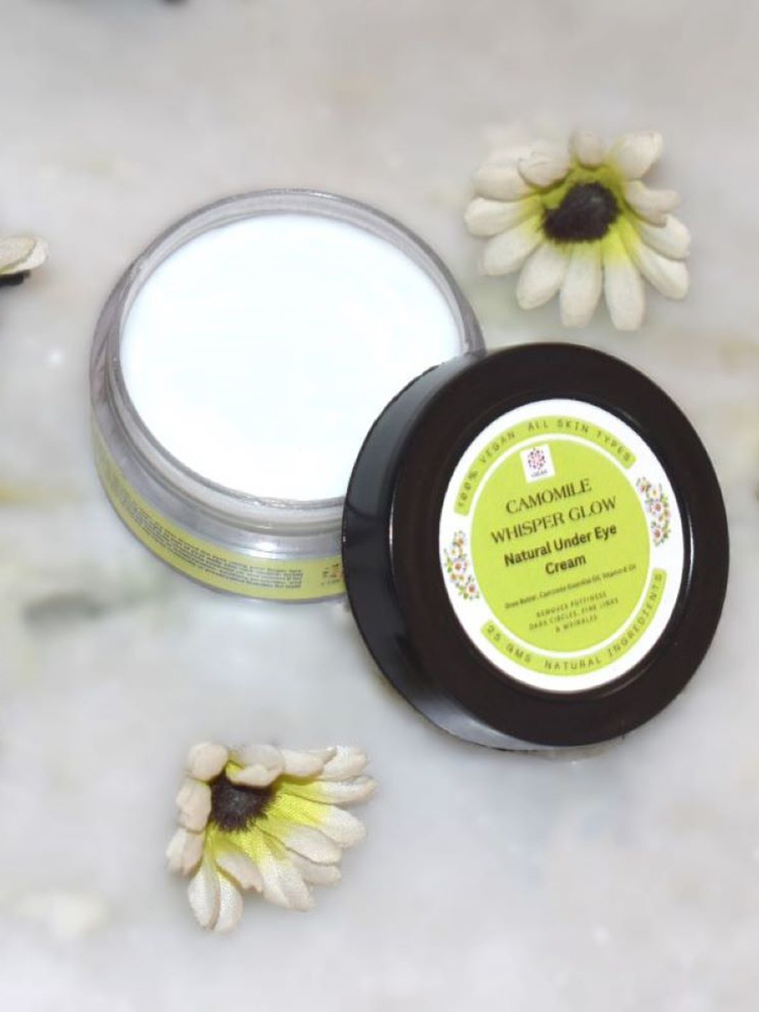 

Chilife Camomile Whisper Glow Hydrating Natural Under Eye Cream-25g, Off white