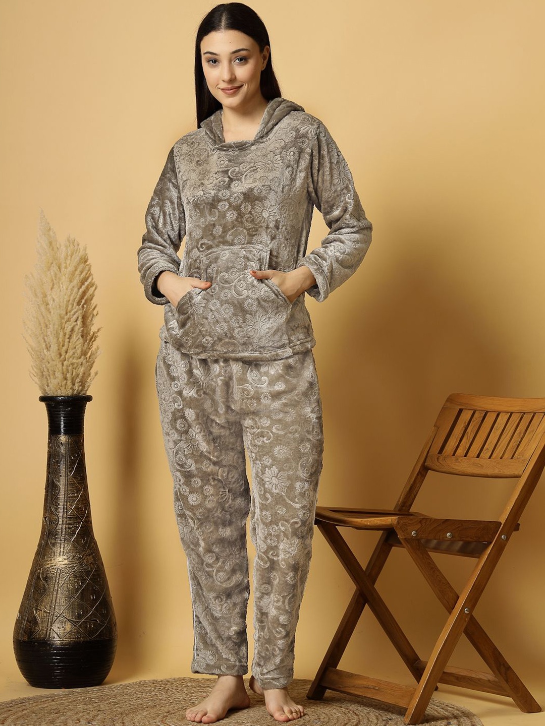 

FABINALIV Floral Embossed Hooded Winter Night Suit with 2 Front Pockets, Taupe