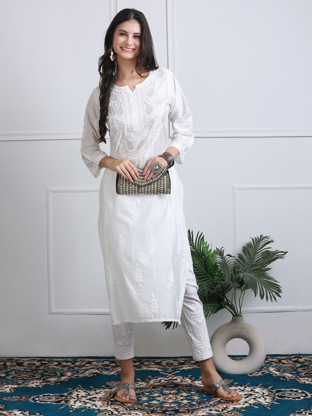 

KHAKA Embroidered Straight Kurta, White