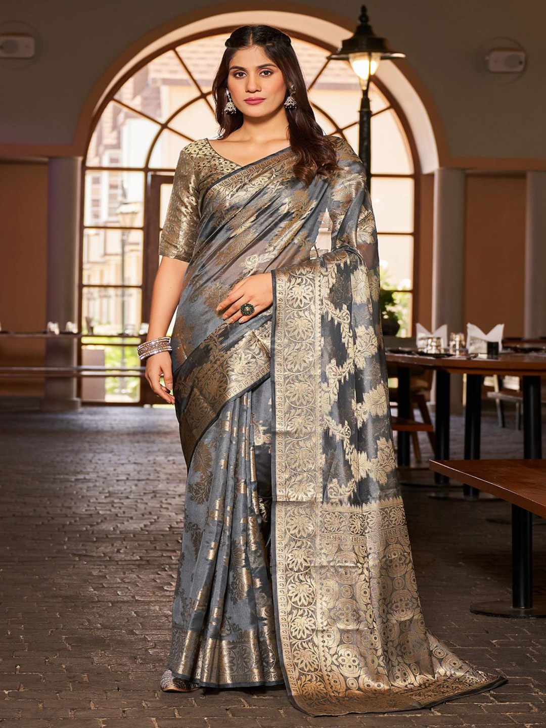 

Krimmple Woven Design Organza Saree With Zari, Grey