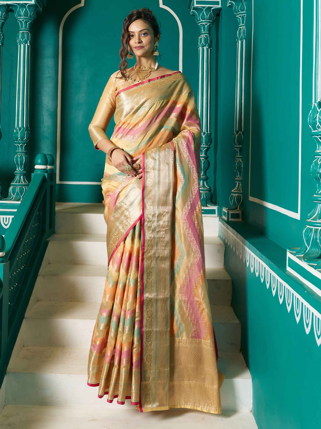 

Krimmple Woven Design Zari Organza Saree, Yellow
