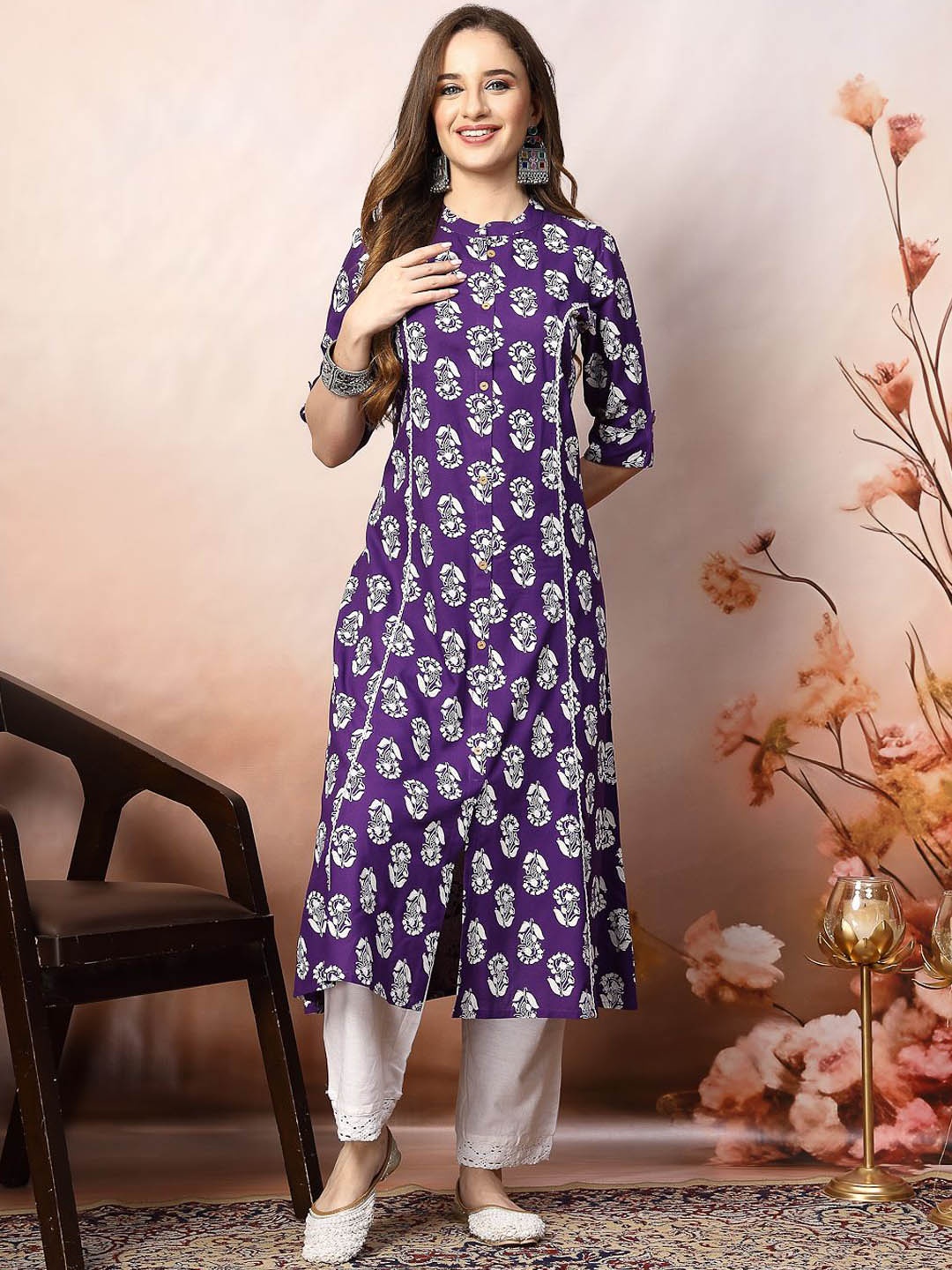 

Stylum Floral Printed Mandarin Collar A-Line Kurta, Violet