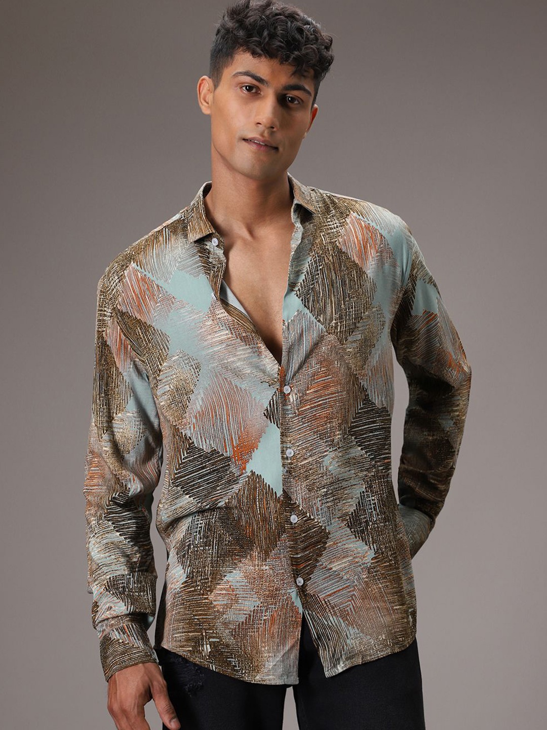 

Banana Club Men Classic Floral Opaque Printed Casual Shirt, Green