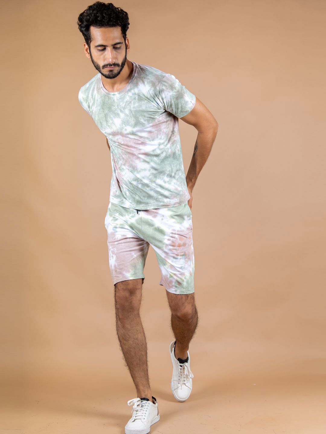 

Tistabene Tie & Dye Printed T-Shirt & Shorts Co-Ord, Green