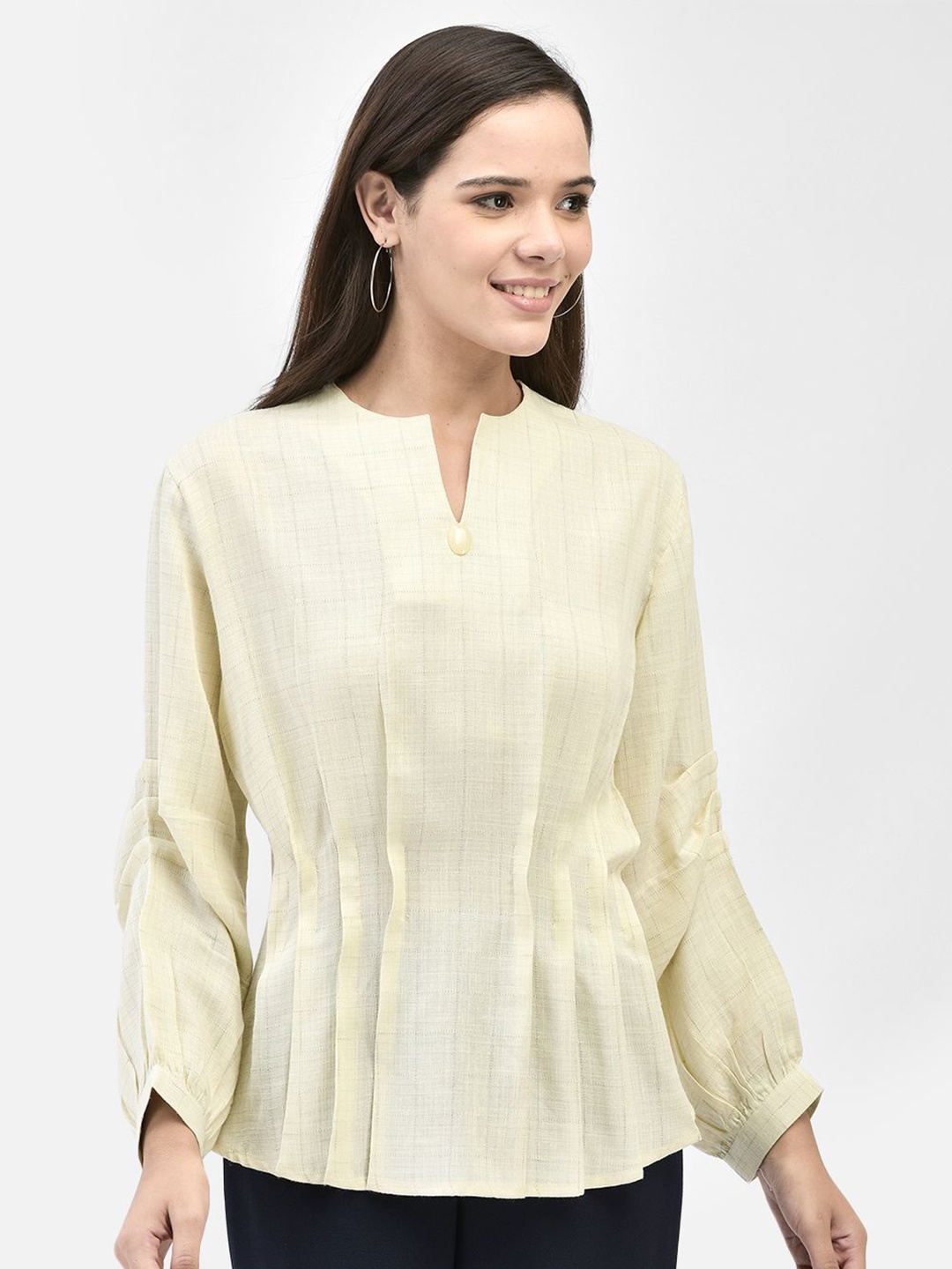 

FUTURO Women Solid V-Neck Top, Cream