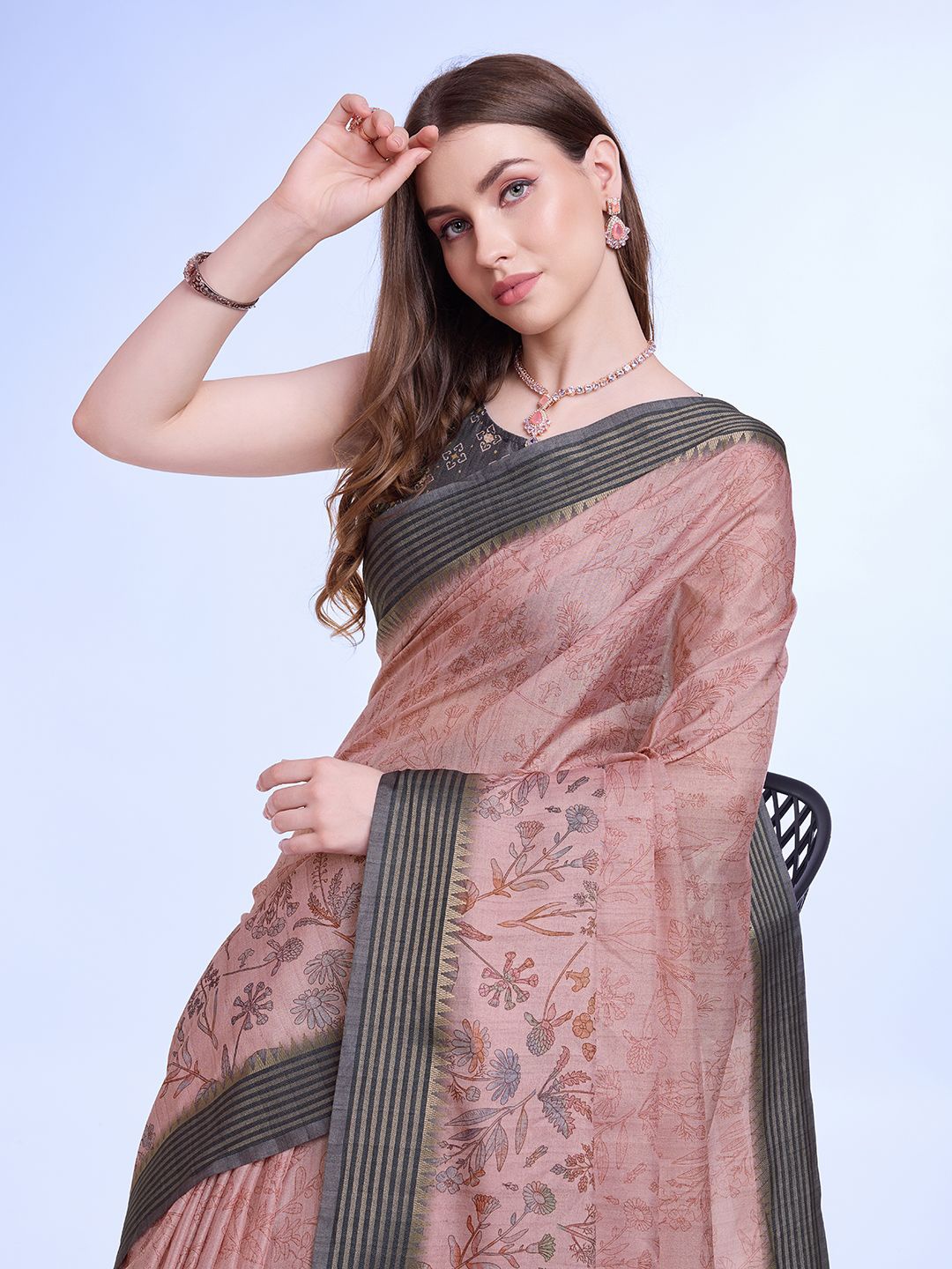 

all about you Floral Printed Saree, Pink