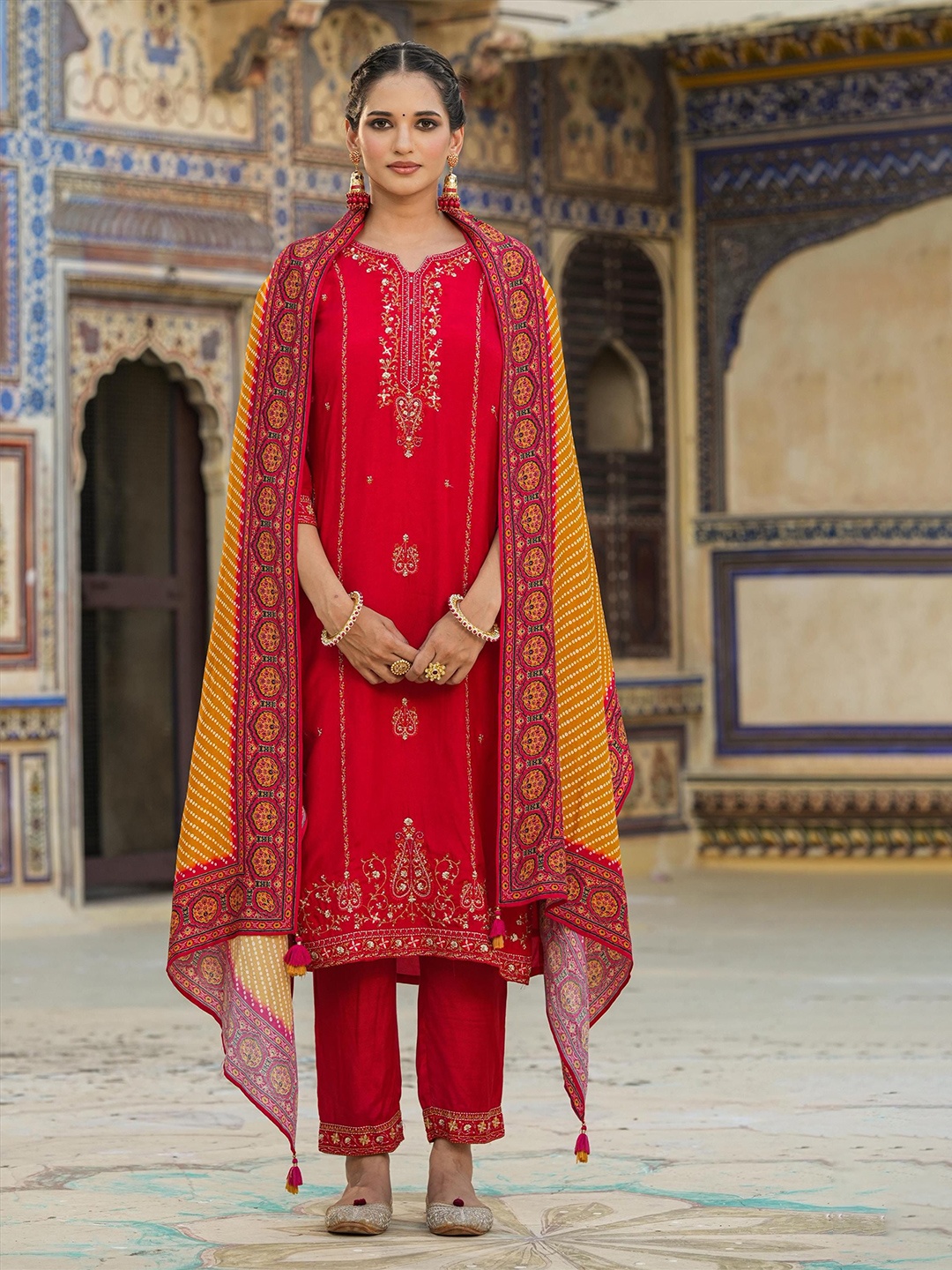 

SCAKHI Floral Embroidered Beads and Stones Straight Kurta with Trousers & Dupatta, Red