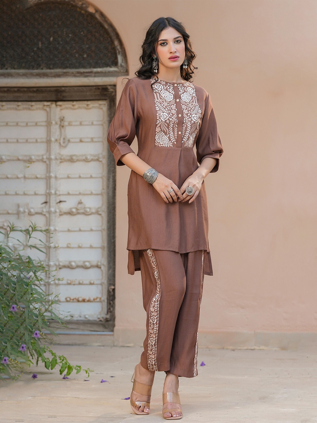 

SCAKHI Floral Embroidered Puff Sleeve Tunic & Trouser, Brown